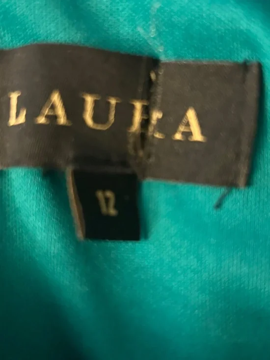 Green evening formal gown dress with jewelry - Picture 7 of 11